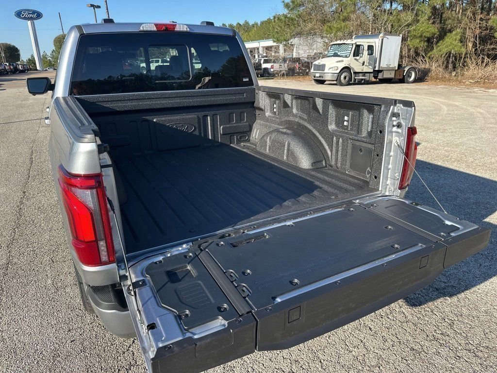 New 2025 Ford F150 Platinum w/ Equipment Group 702A High image 10