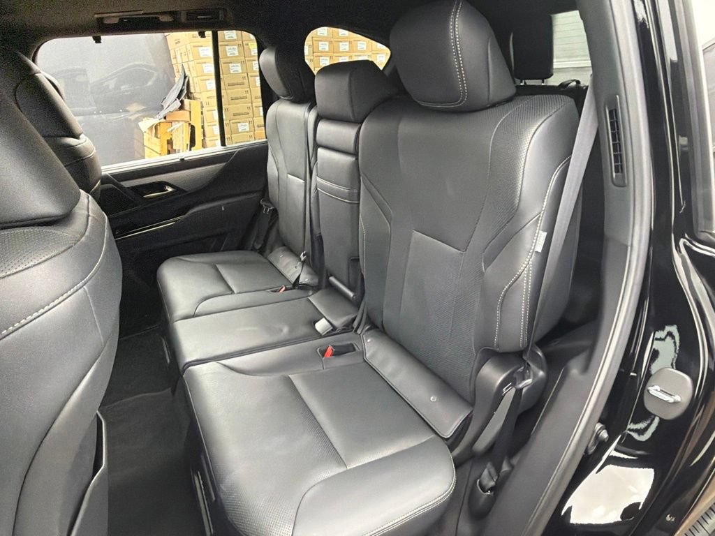 Used 2024 Lexus LX 600 F Sport AWD/4WD image 25