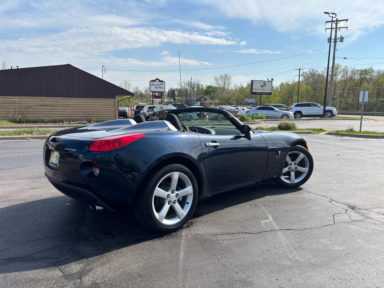 Used 2006 Pontiac Solstice Convertible w/ Power Package RWD image 7