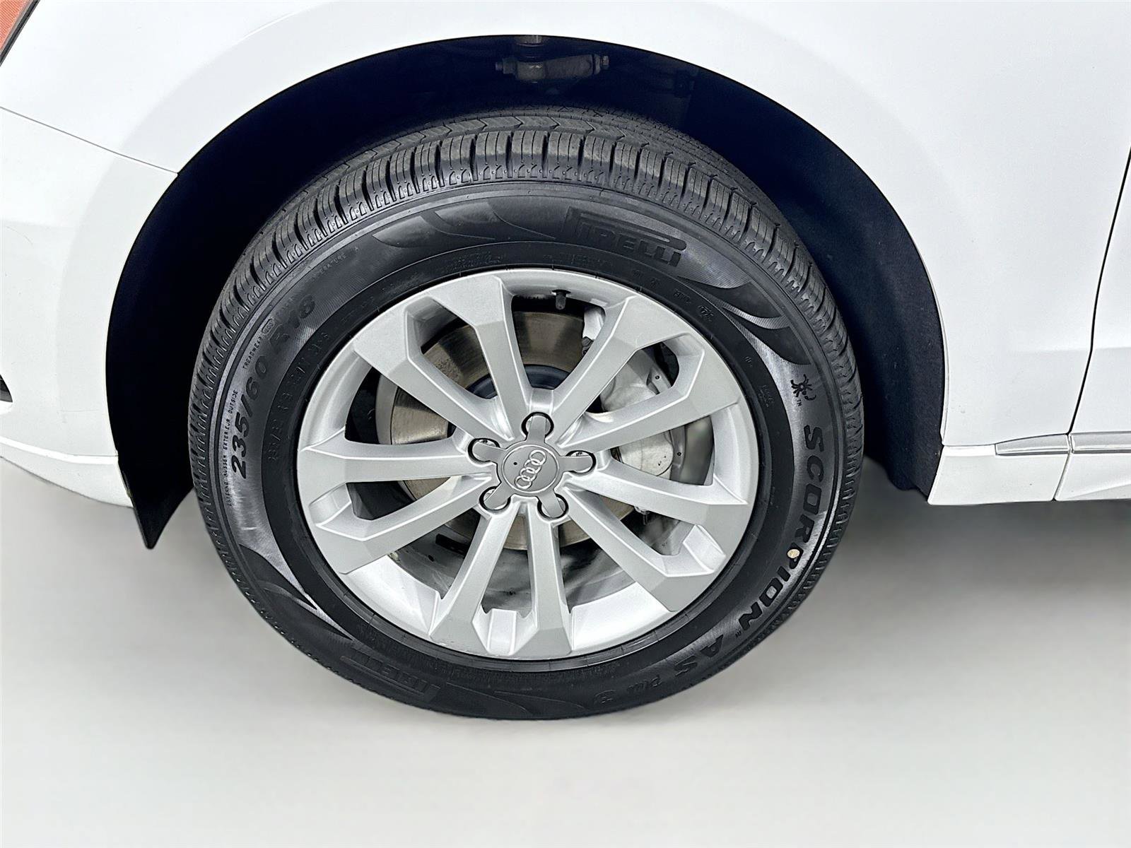 Used 2016 Audi Q5 2.0T Premium image 44