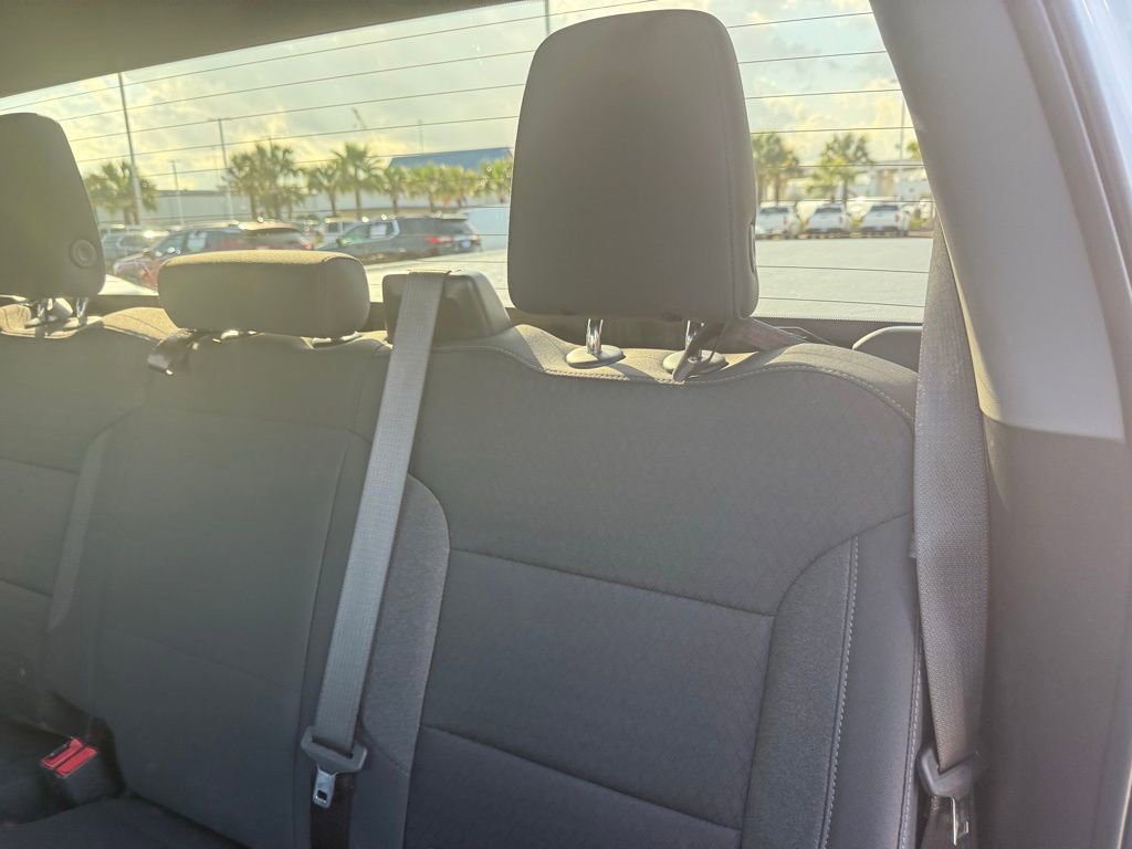 Used 2023 Chevrolet Silverado 1500 LT image 30