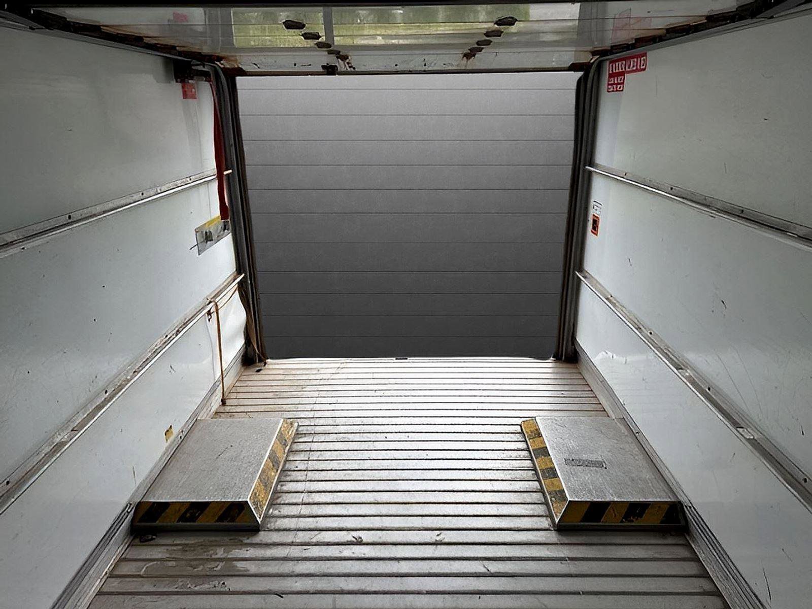 Used 2019 Ford Transit 350 156 DRW image 13