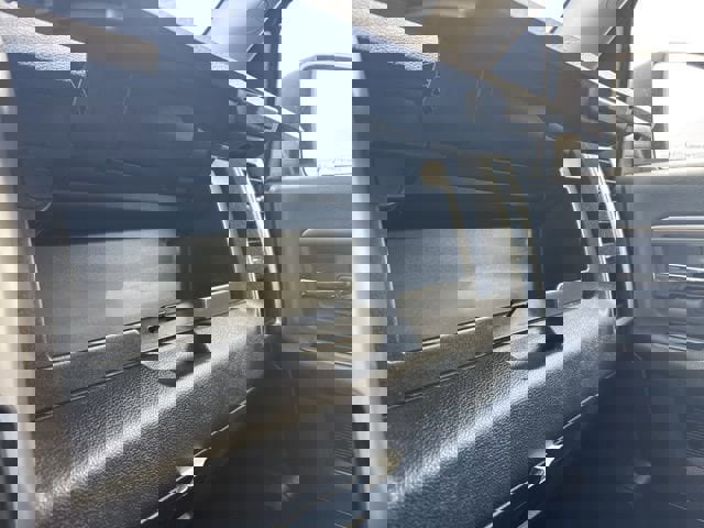 Used 2024 RAM 1500 Classic SLT image 20