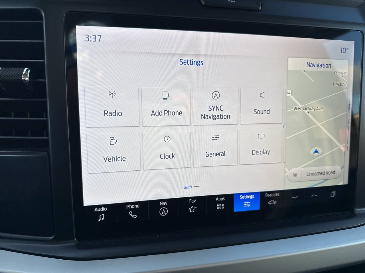 Certified 2025 Ford F350 XLT w/ Black Appearance Package AWD/4WD image 47