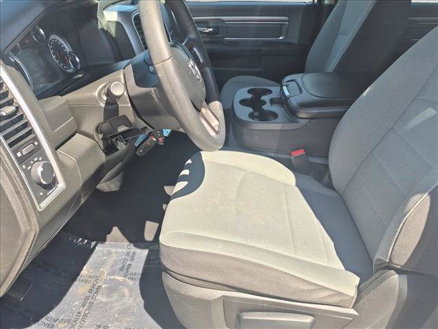Used 2022 RAM 1500 Classic SLT w/ Electronics Group AWD/4WD image 14