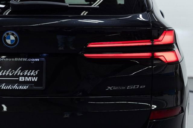 New 2026 BMW X5 xDrive50e w/ M Sport Package image 11