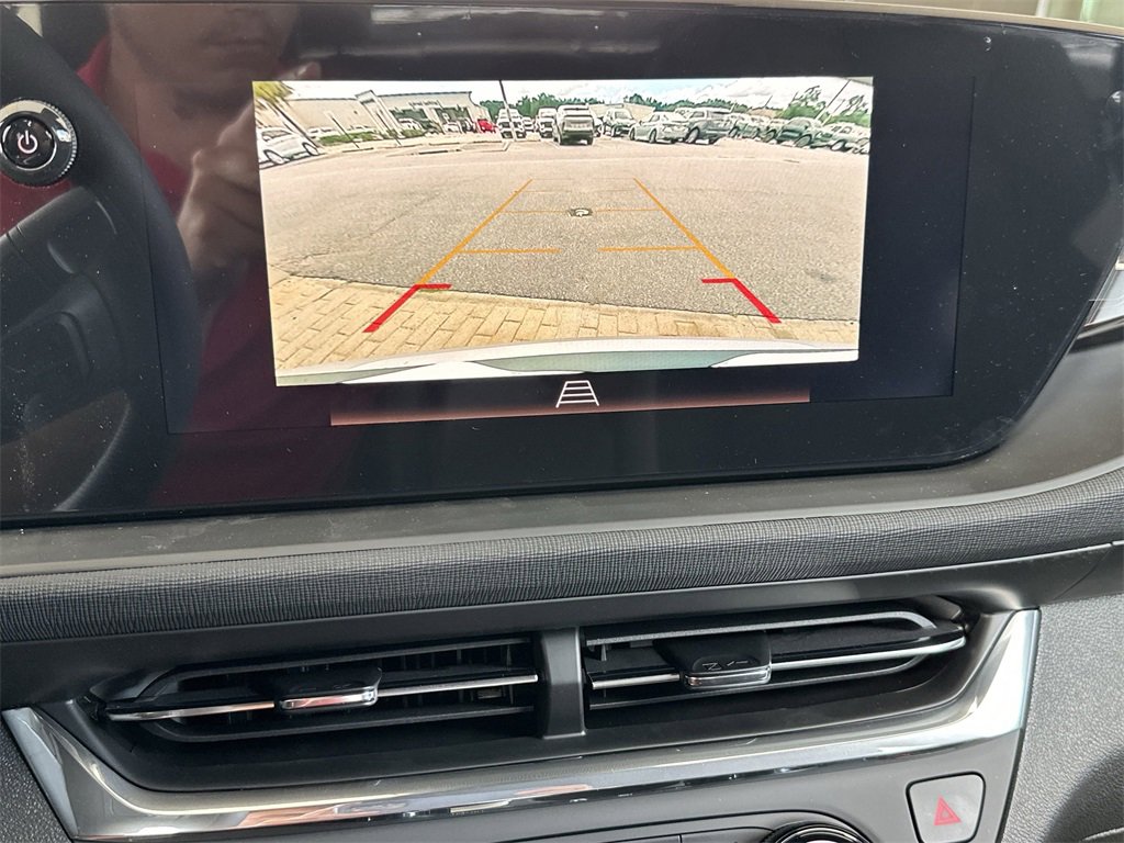 New 2025 Buick Envista Preferred w/ Convenience II Package image 18