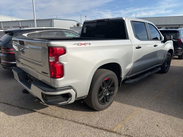 Used 2021 Chevrolet Silverado 1500 RST w/ Redline Edition AWD/4WD image 5