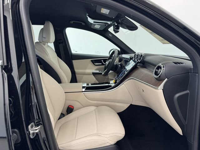 New 2026 Mercedes-Benz GLC 300 image 15