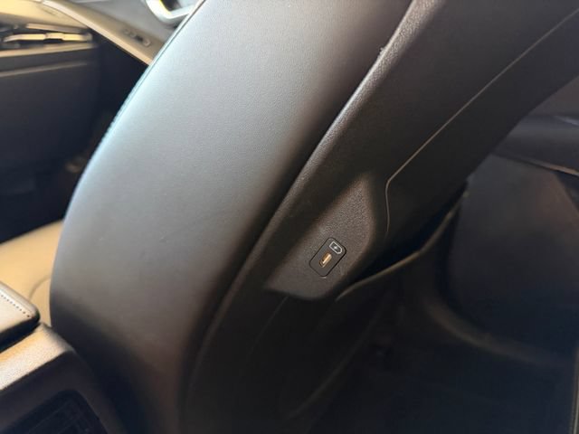 Used 2024 Kia Niro EX FWD image 33