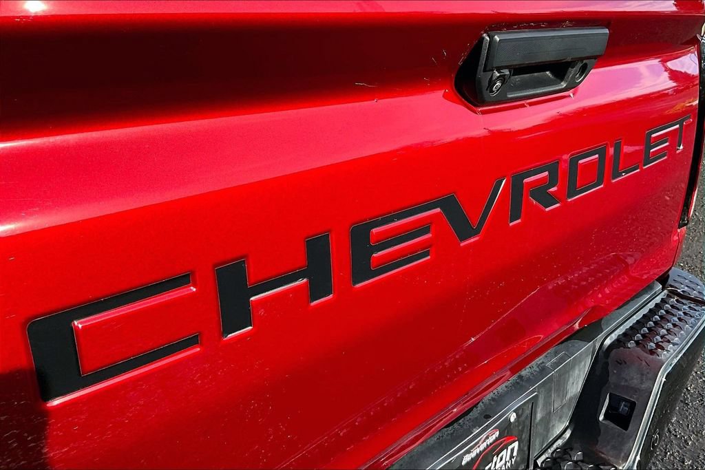 Used 2023 Chevrolet Colorado Trail Boss AWD/4WD image 33