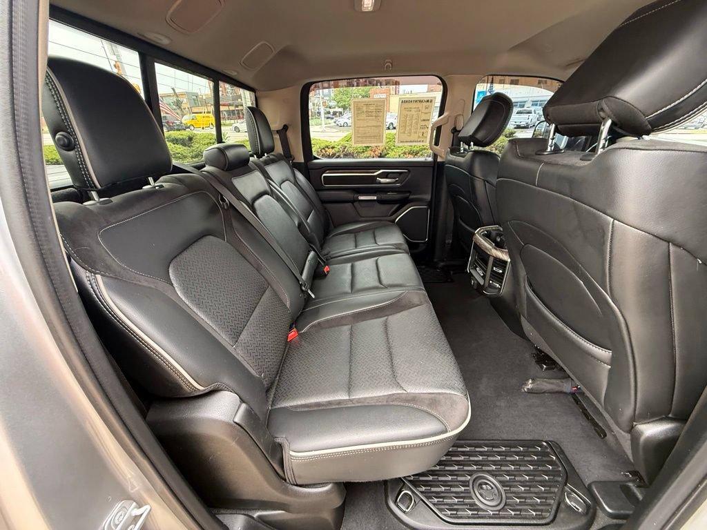 Used 2019 RAM 1500 Laramie RWD image 34