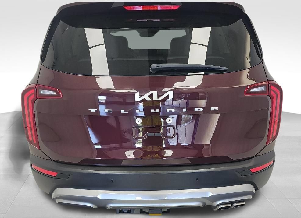 Used 2022 Kia Telluride EX w/ EX Premium Package FWD image 5