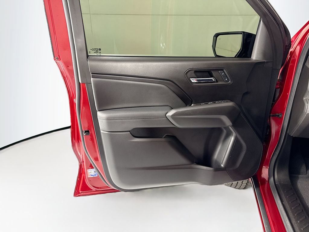 Used 2024 GMC Canyon Elevation w/ Convenience Package image 24
