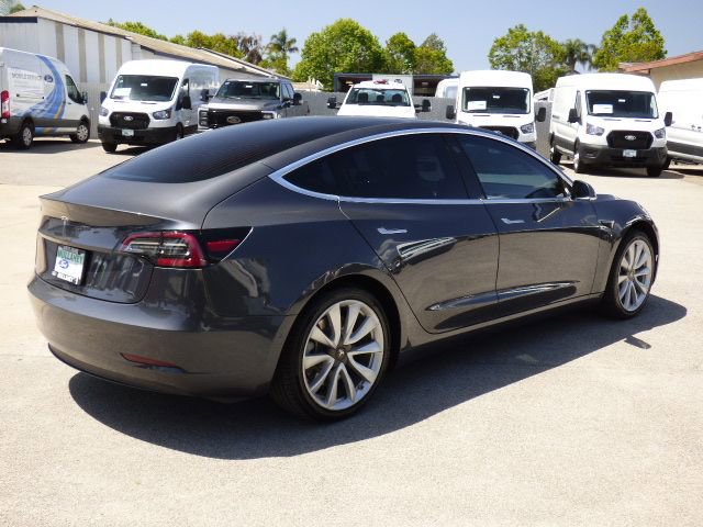 Used 2019 Tesla Model 3 Standard Range Plus RWD image 3