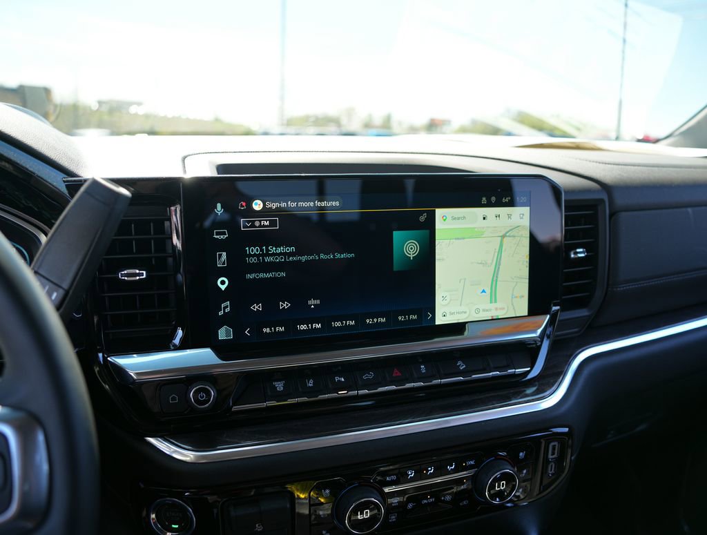 Used 2025 Chevrolet Silverado 2500 LTZ w/ LTZ Plus Package AWD/4WD image 15