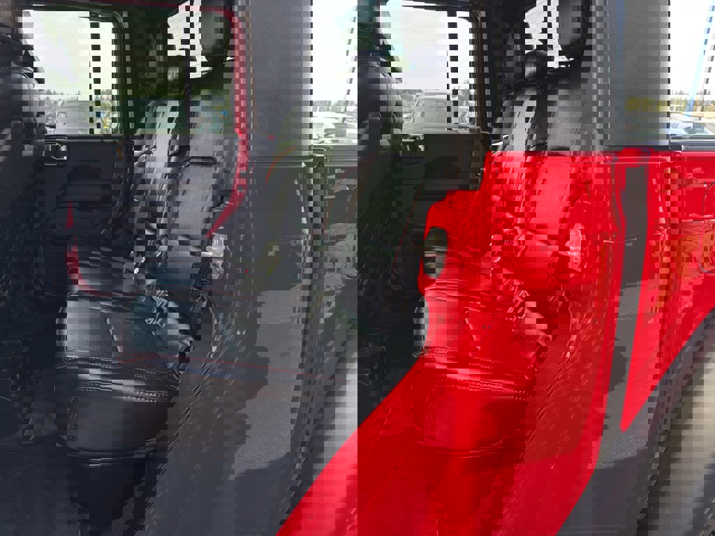 Used 2023 Jeep Gladiator Rubicon w/ Trailer Tow Package image 22