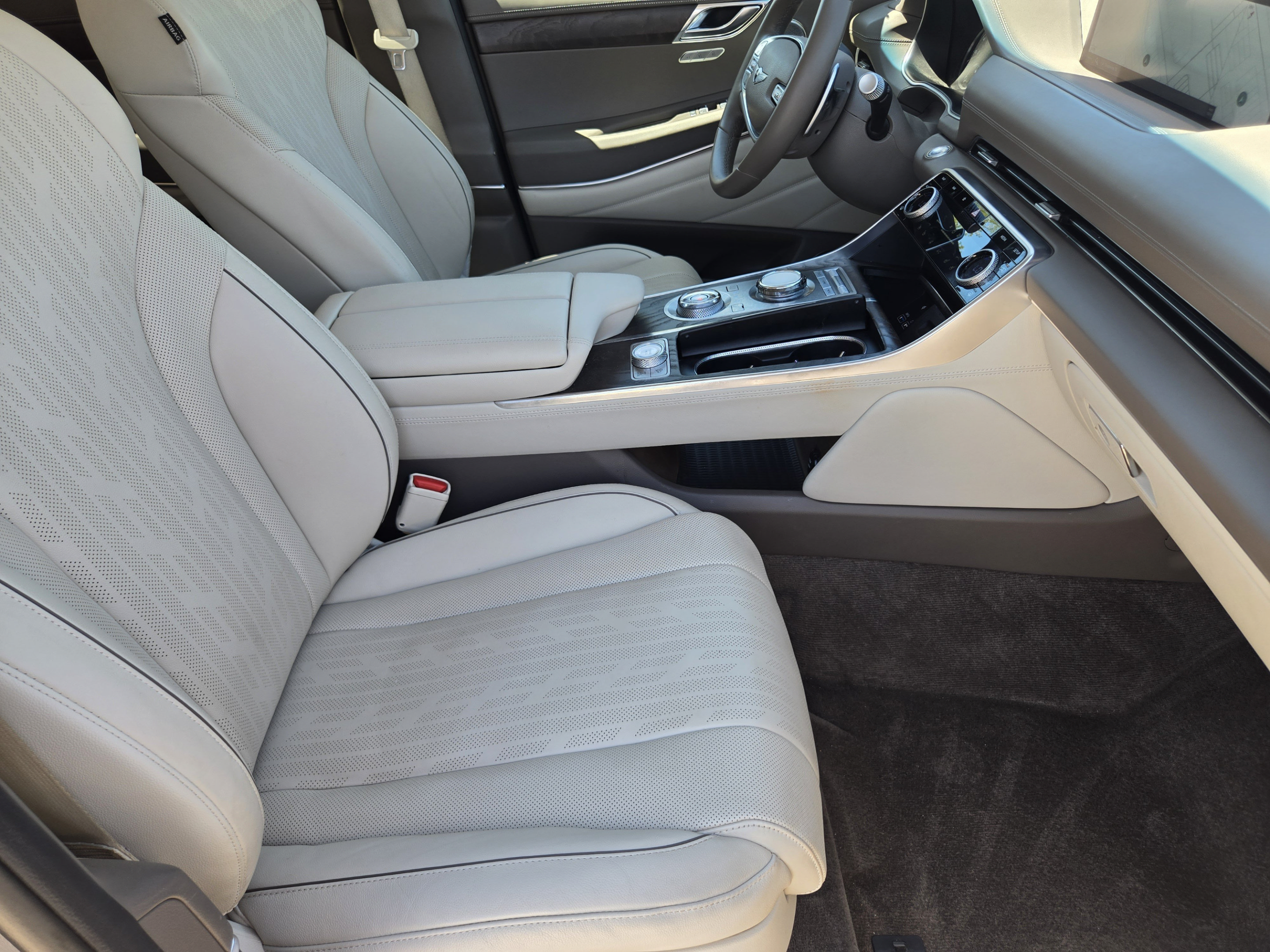 Used 2024 Genesis GV80 2.5T w/ Advanced Package AWD/4WD image 7