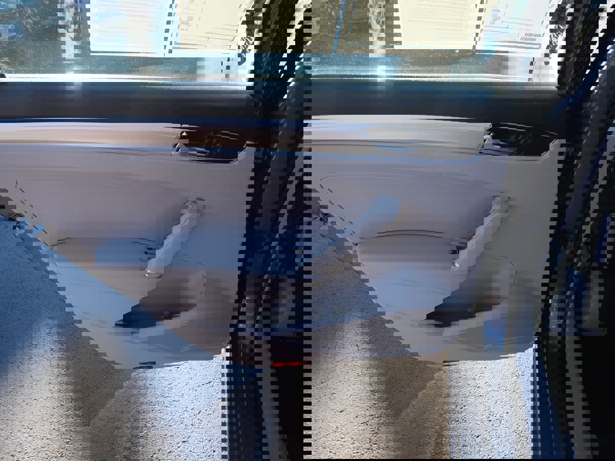 Used 2016 Volkswagen Passat 1.8T S image 27