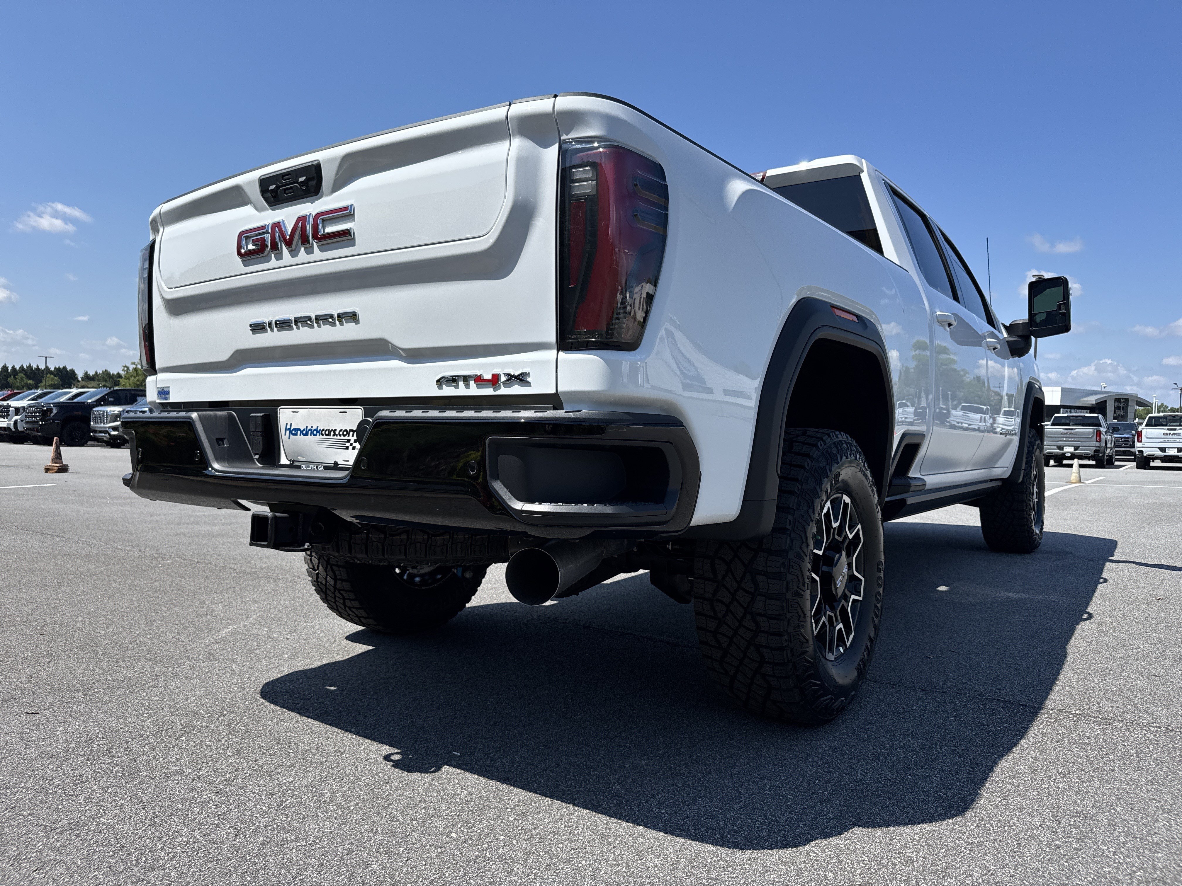 New 2026 GMC Sierra 2500 AT4X AWD/4WD image 10