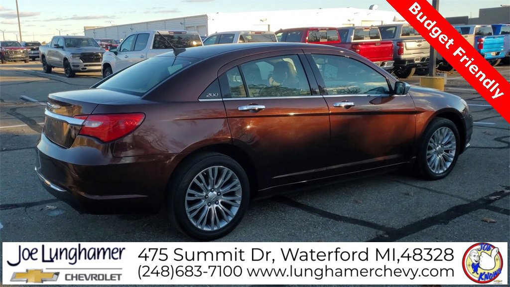 Used 2012 Chrysler 200 Limited image 8