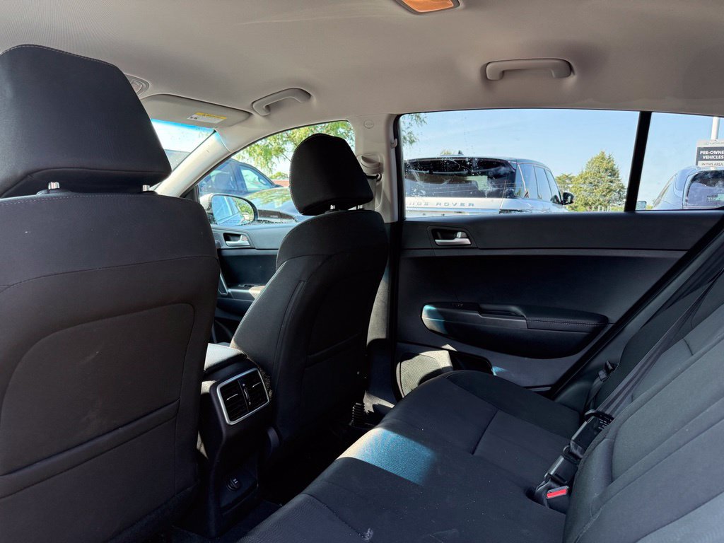 Used 2021 Kia Sportage LX FWD image 17