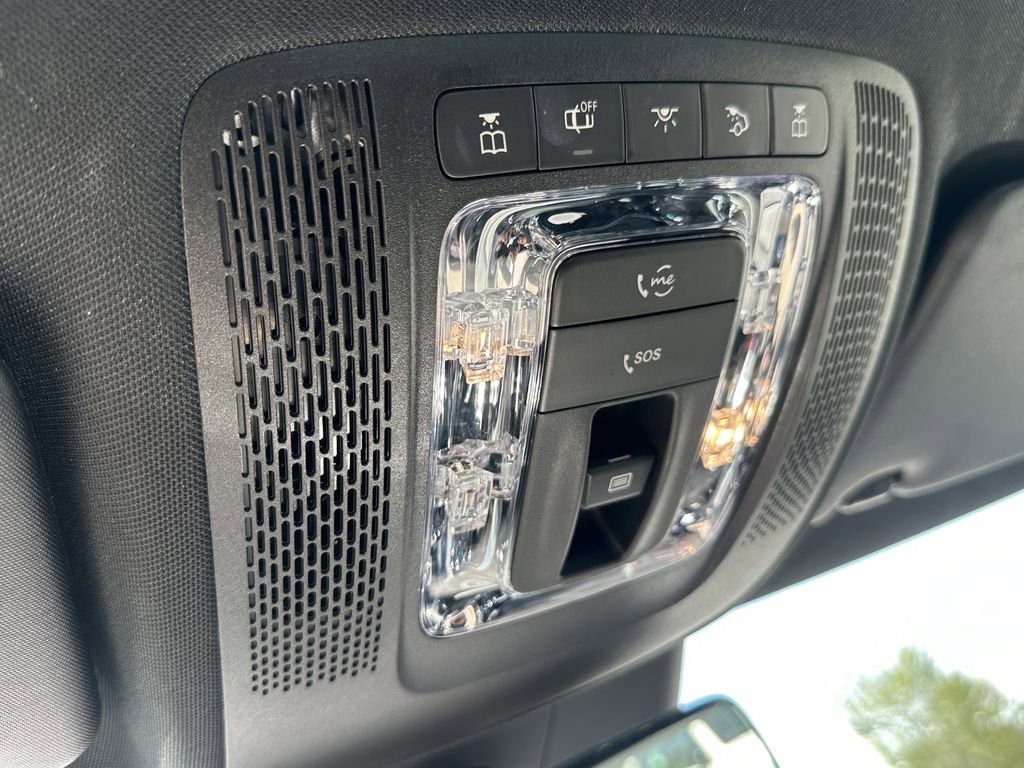 Certified 2025 Mercedes-Benz CLA 35 AMG 4MATIC image 32