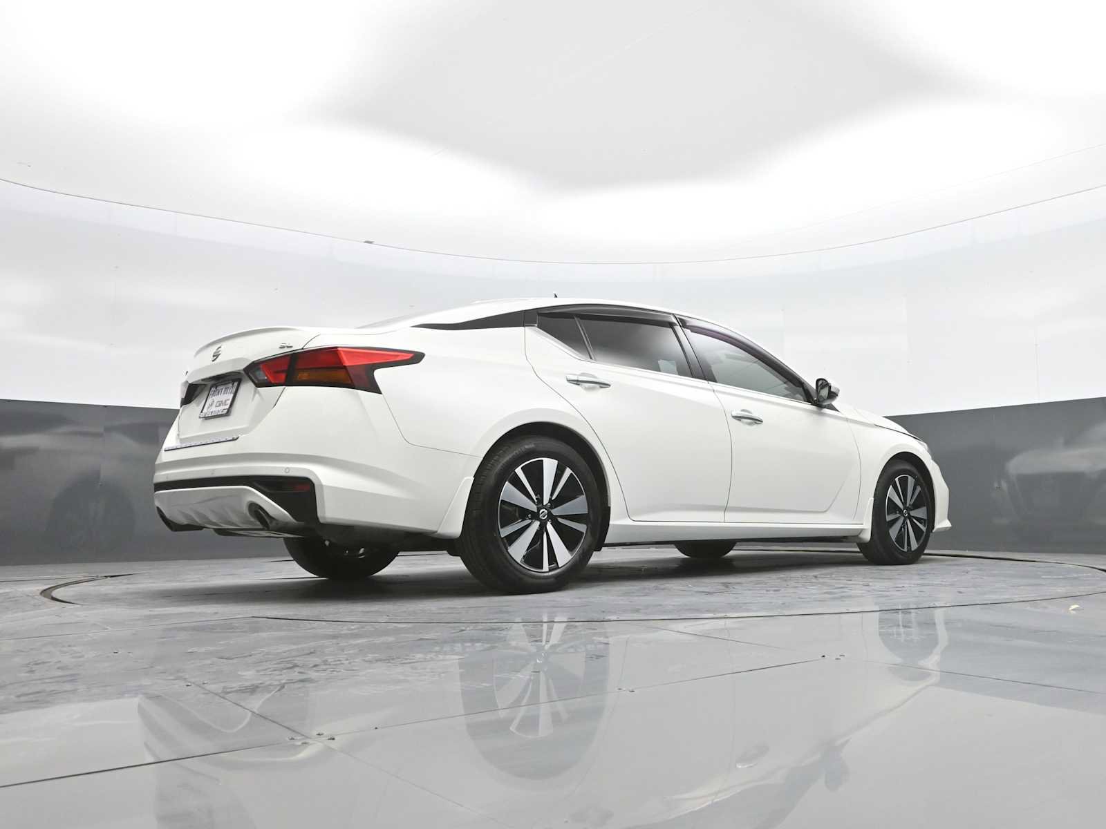 Used 2021 Nissan Altima 2.5 SL FWD image 43