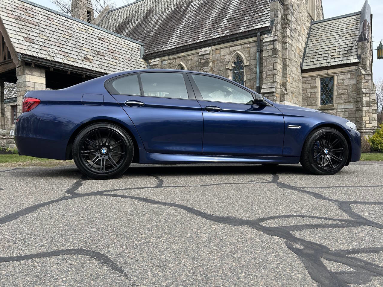 Used 2015 BMW 535i xDrive Sedan AWD/4WD image 24