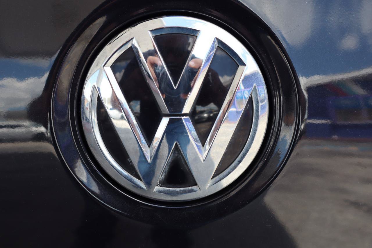 Used 2016 Volkswagen CC R-Line FWD image 31
