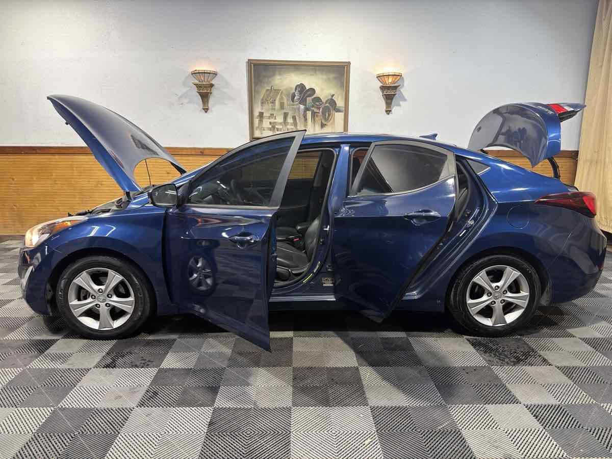 Used 2016 Hyundai Elantra Value Edition FWD image 12