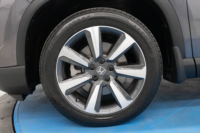 Certified 2023 Honda Pilot Touring image 2