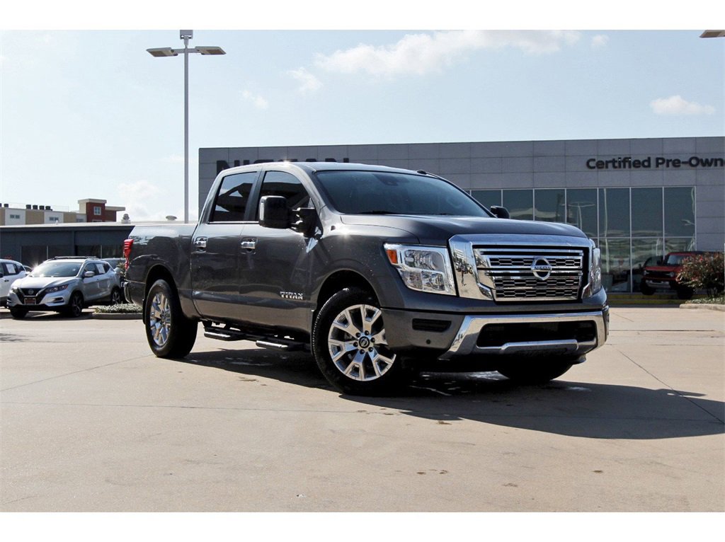 Used 2021 Nissan Titan SV w/ SV Convenience Package