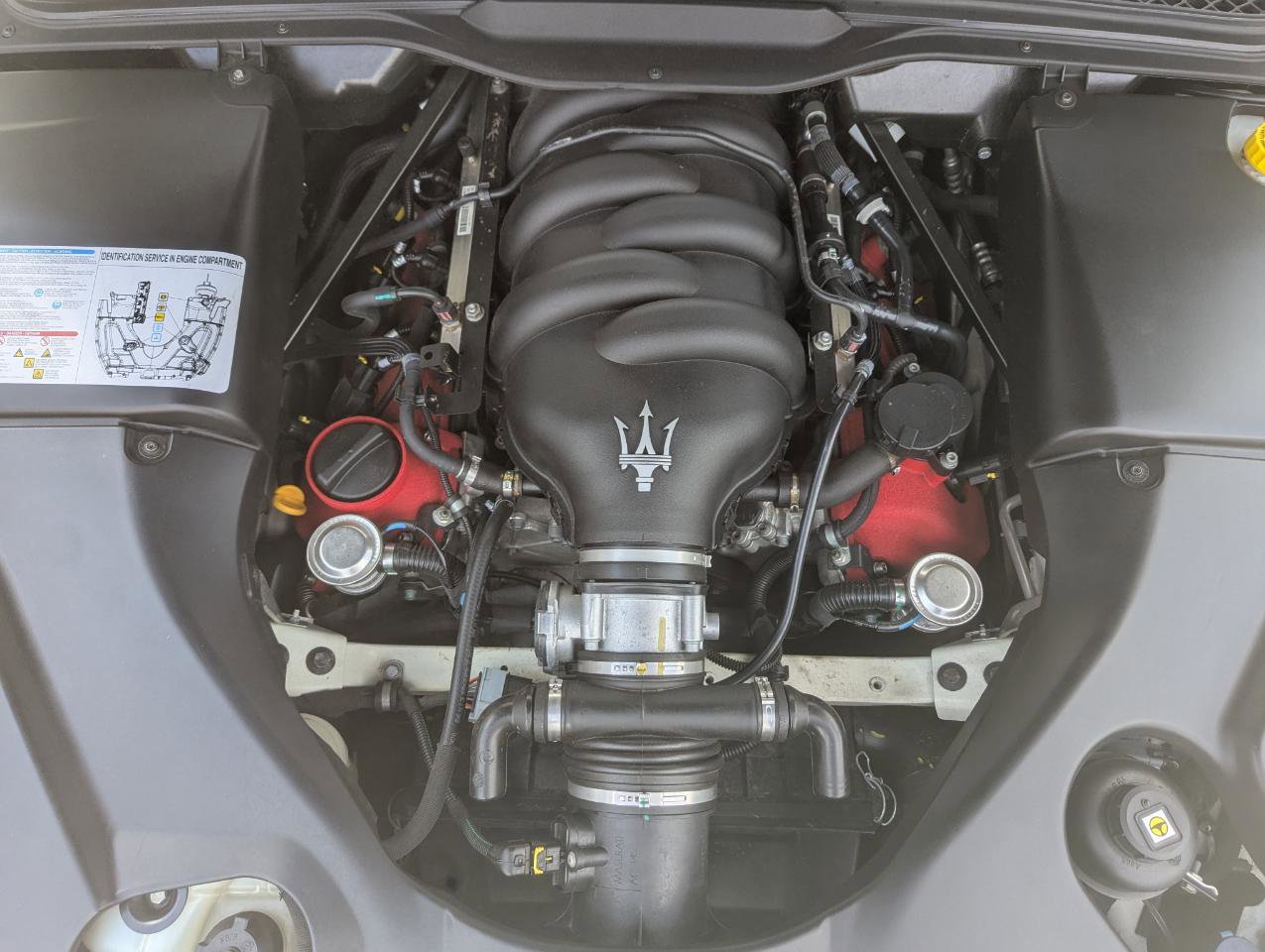 Used 2014 Maserati GranTurismo MC RWD image 48