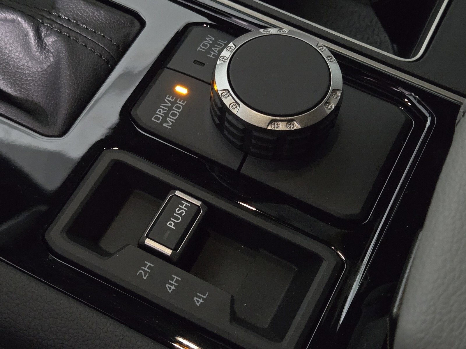 Used 2026 Toyota Tundra Limited image 31