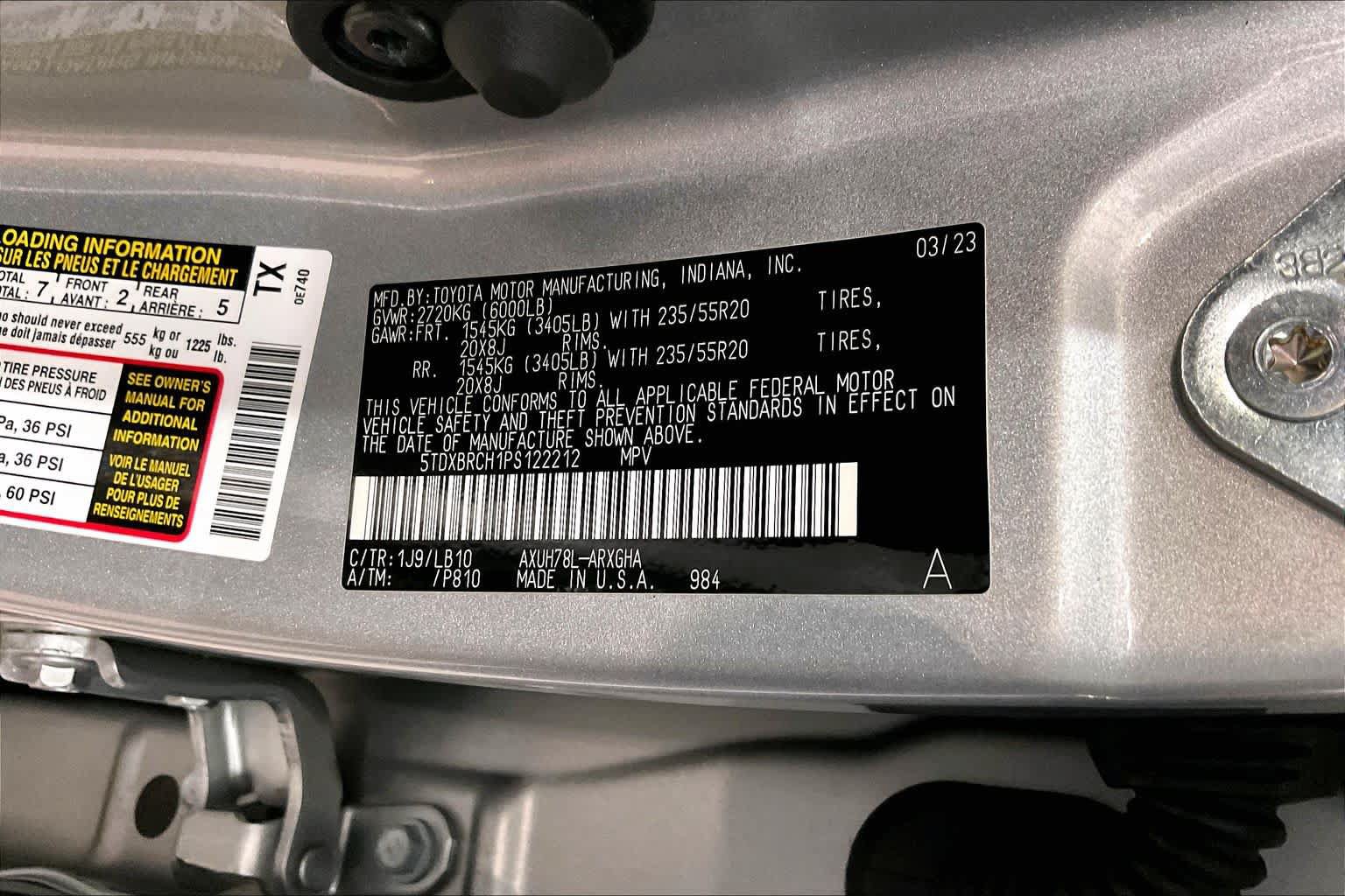Used 2023 Toyota Highlander Limited AWD/4WD image 37