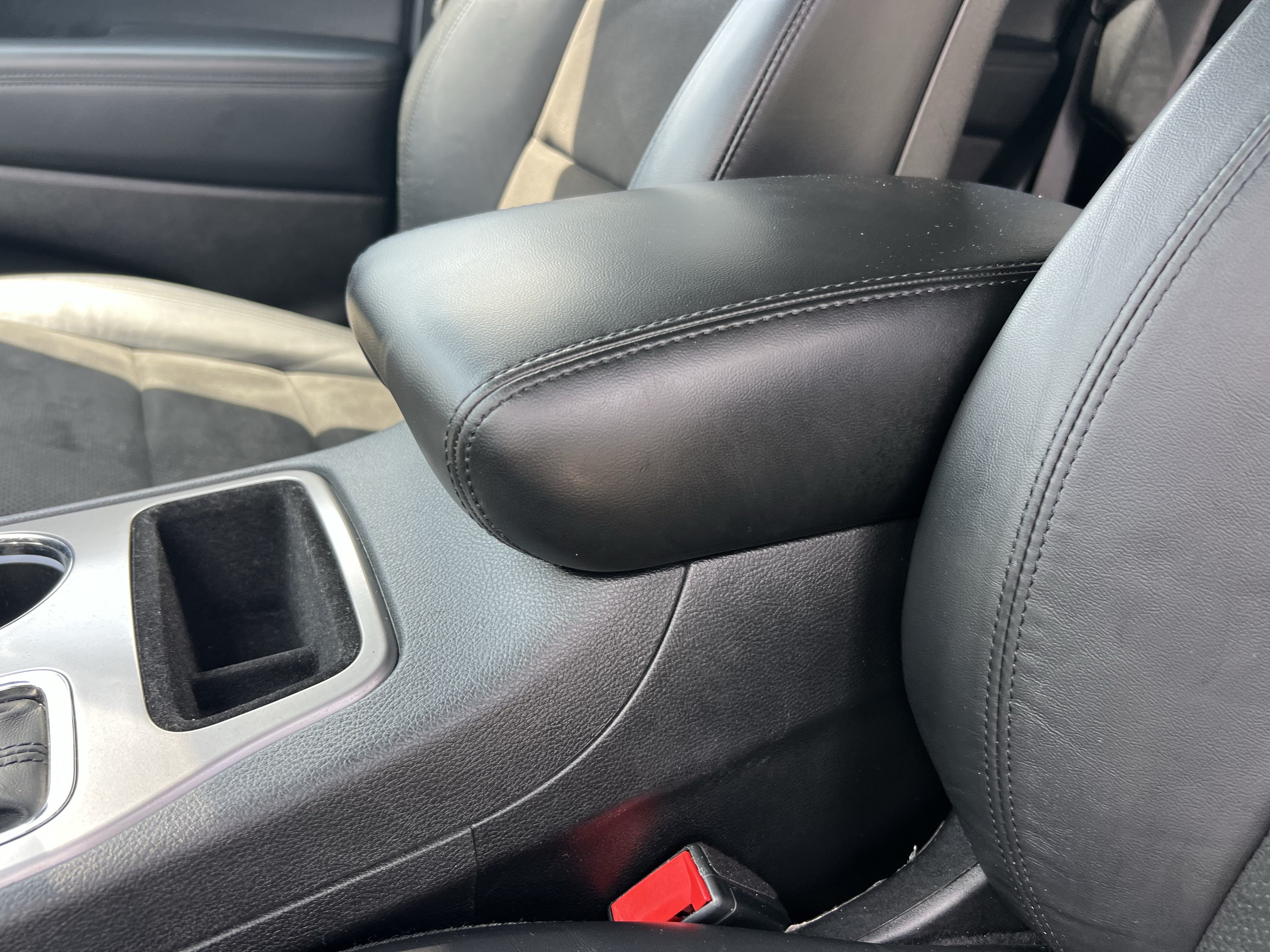 Used 2021 Jeep Grand Cherokee Laredo X AWD/4WD image 28