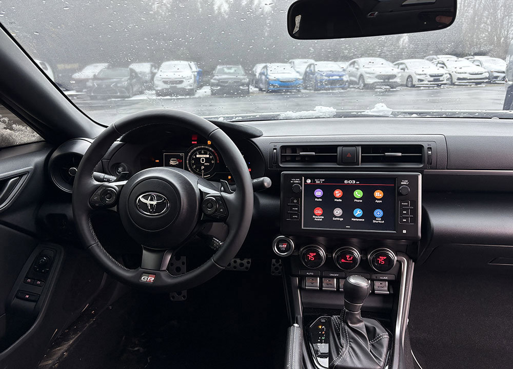 Used 2025 Toyota GR86 Premium w/ Performance Package image 5