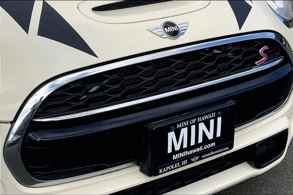 Used 2018 MINI Cooper S image 28