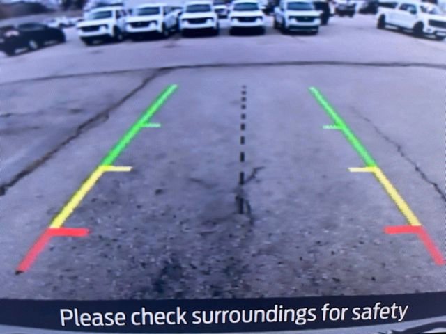 Used 2020 Ford Explorer XLT w/ Equipment Group 202A image 24