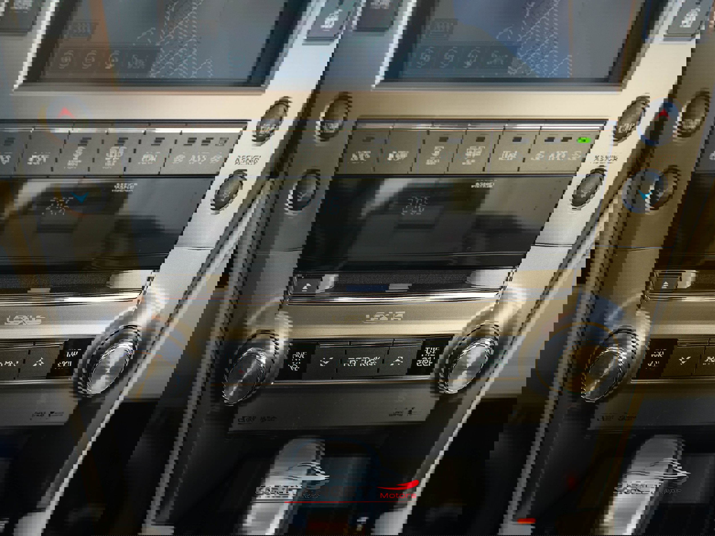 Used 2021 Lexus GX 460 Premium w/ Premium Package image 33