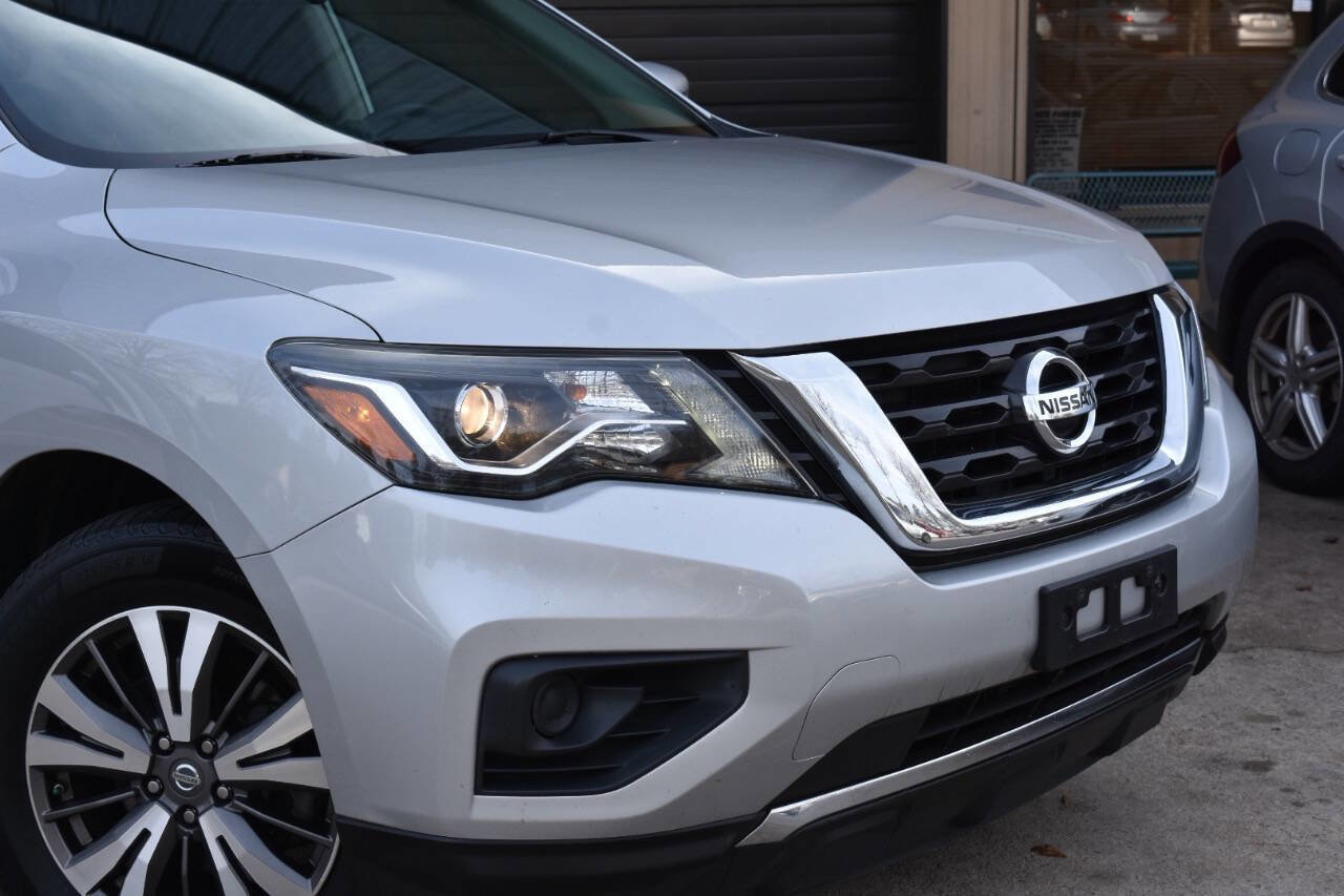 Used 2017 Nissan Pathfinder S image 6