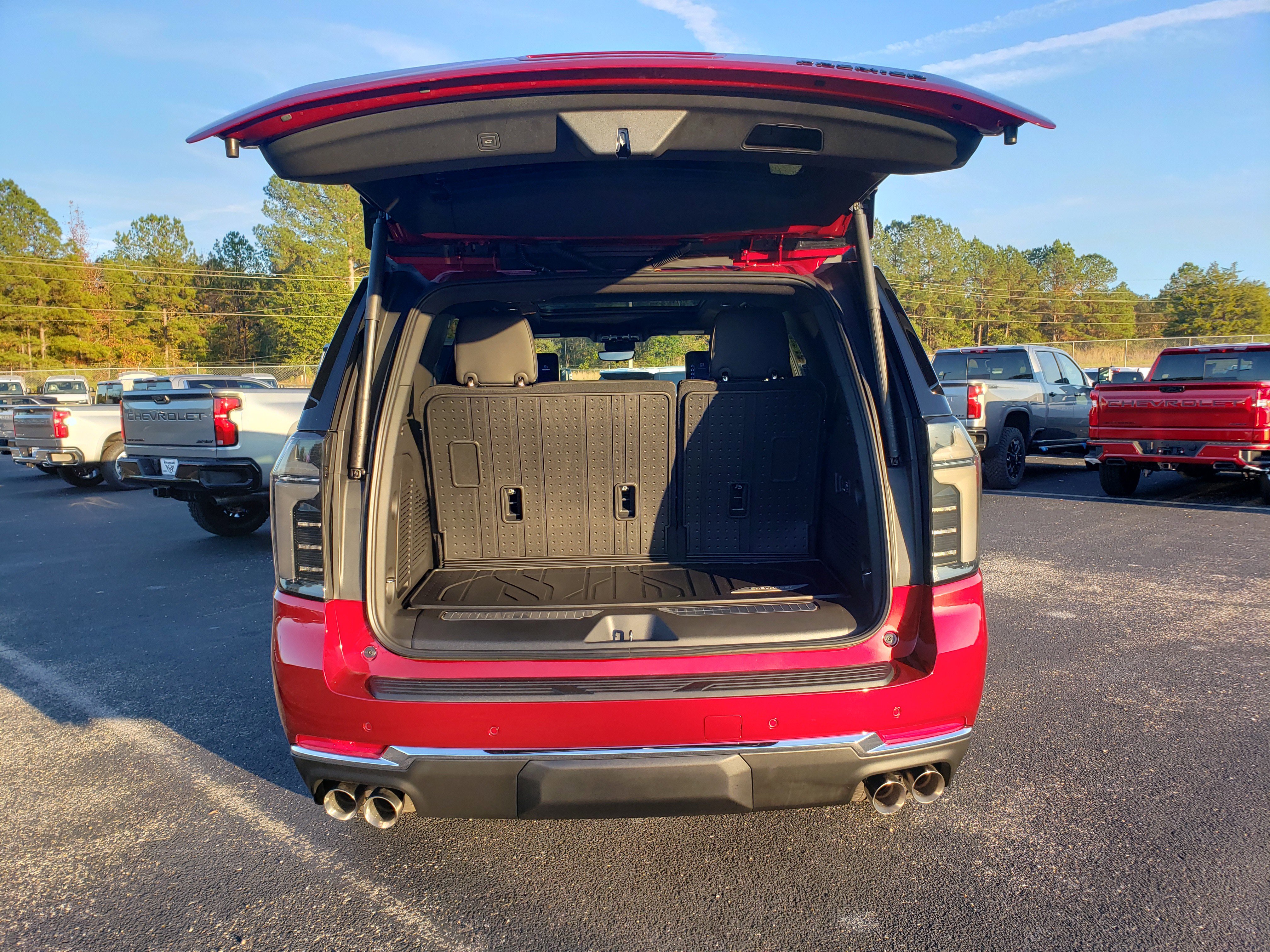 New 2026 Chevrolet Tahoe Premier image 9