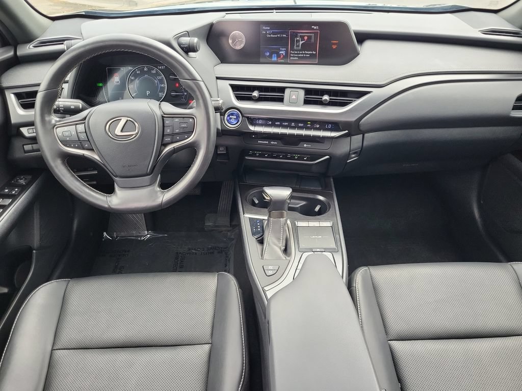 Used 2019 Lexus UX 250h AWD/4WD image 17