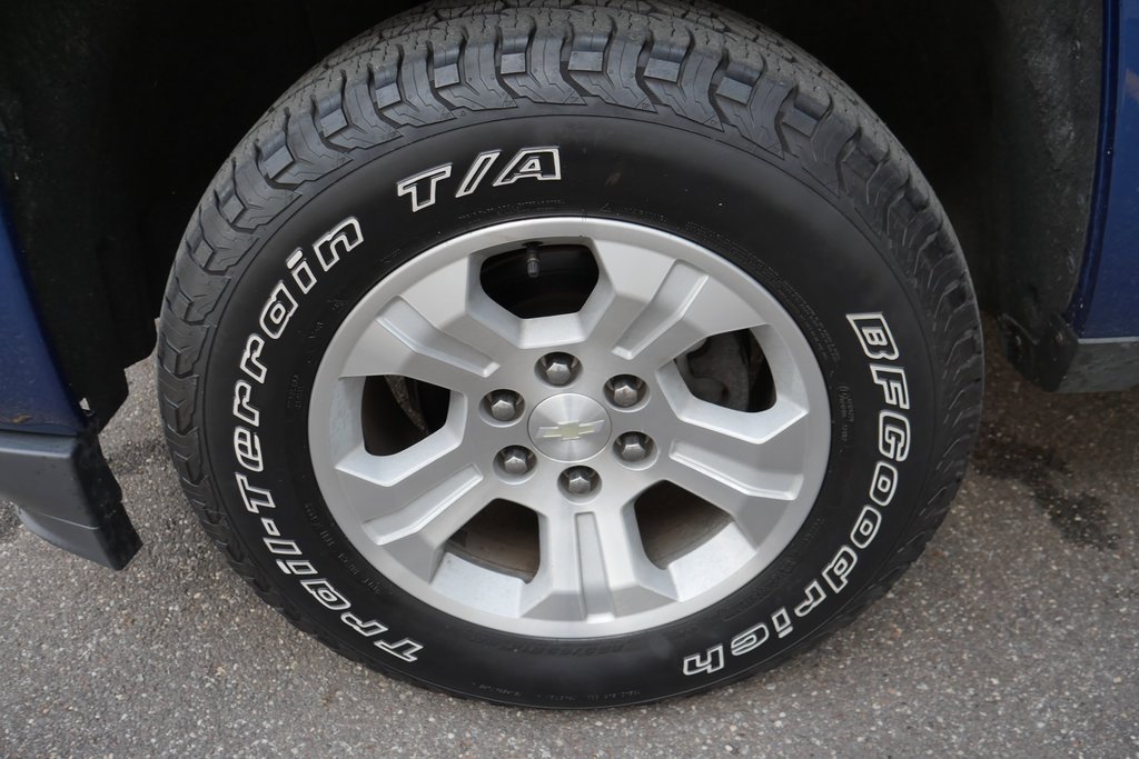 Used 2019 Chevrolet Silverado 1500 LT w/ All Star Edition image 30