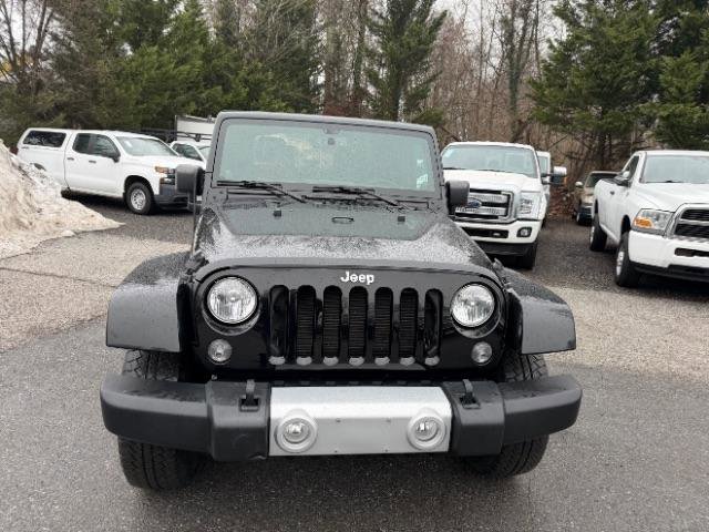 Used 2014 Jeep Wrangler Sahara w/ Mopar Chrome Edition Group image 8