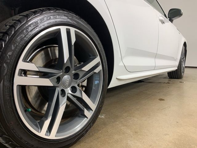 Used 2017 Audi A4 2.0T Premium Plus image 9