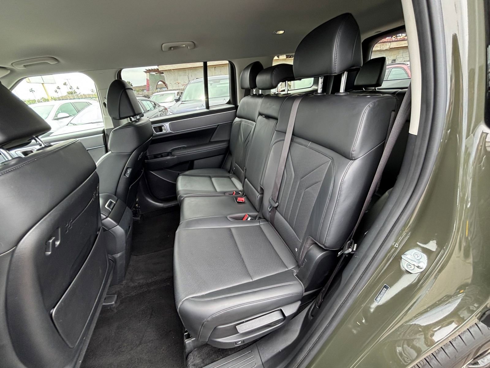 Used 2025 Hyundai Santa Fe SEL image 40