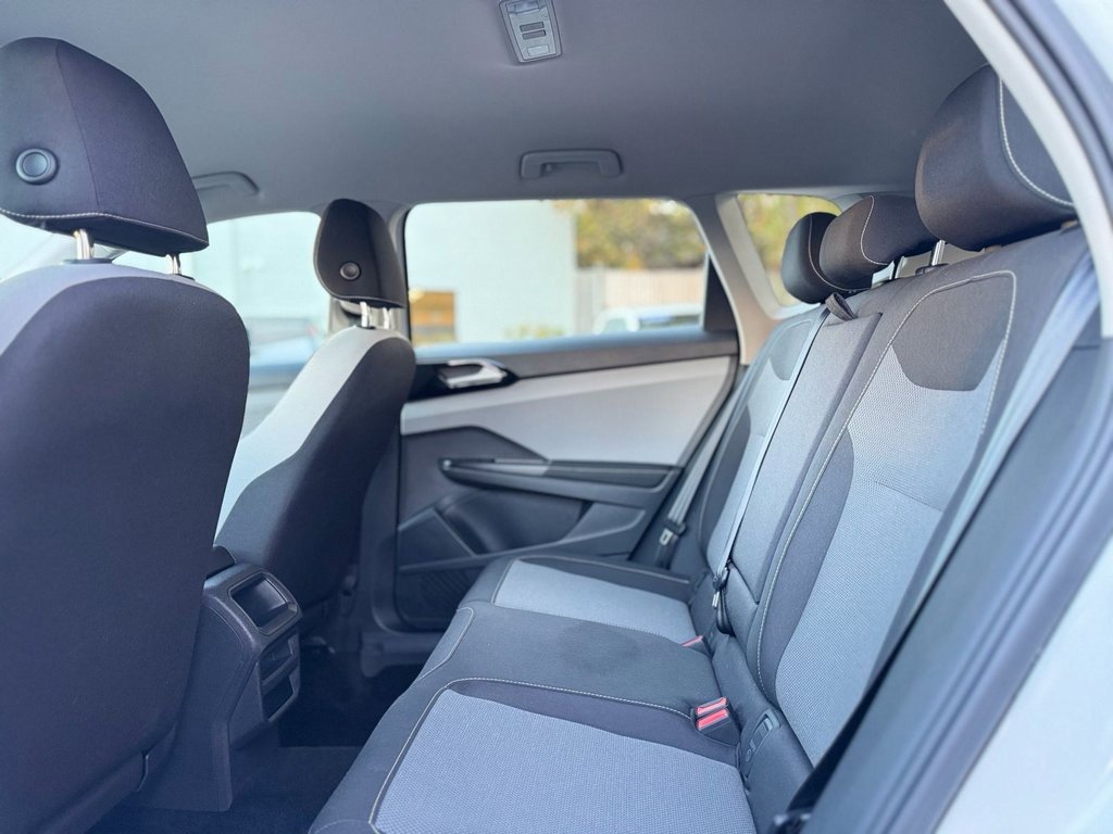 Used 2024 Volkswagen Taos S image 18