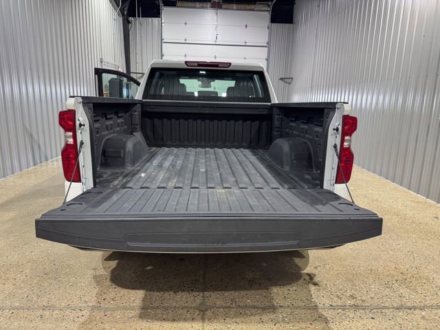 Used 2025 Chevrolet Silverado 1500 W/T AWD/4WD image 5